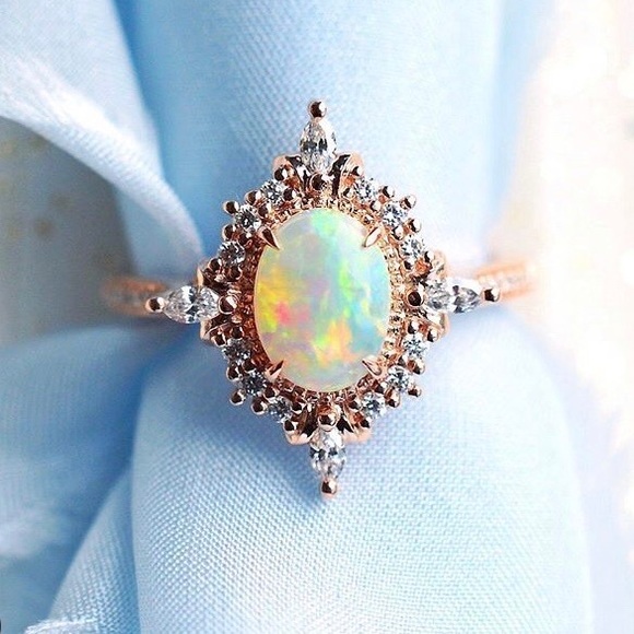 NEW ROSE GOLD FIRE OPAL RHINESTONE RING - Picture 2 of 4
